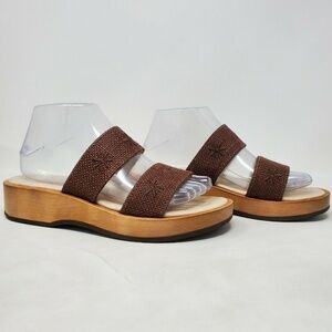 LL BEAN Leather Strappy Slip On Sandal Brown Weave